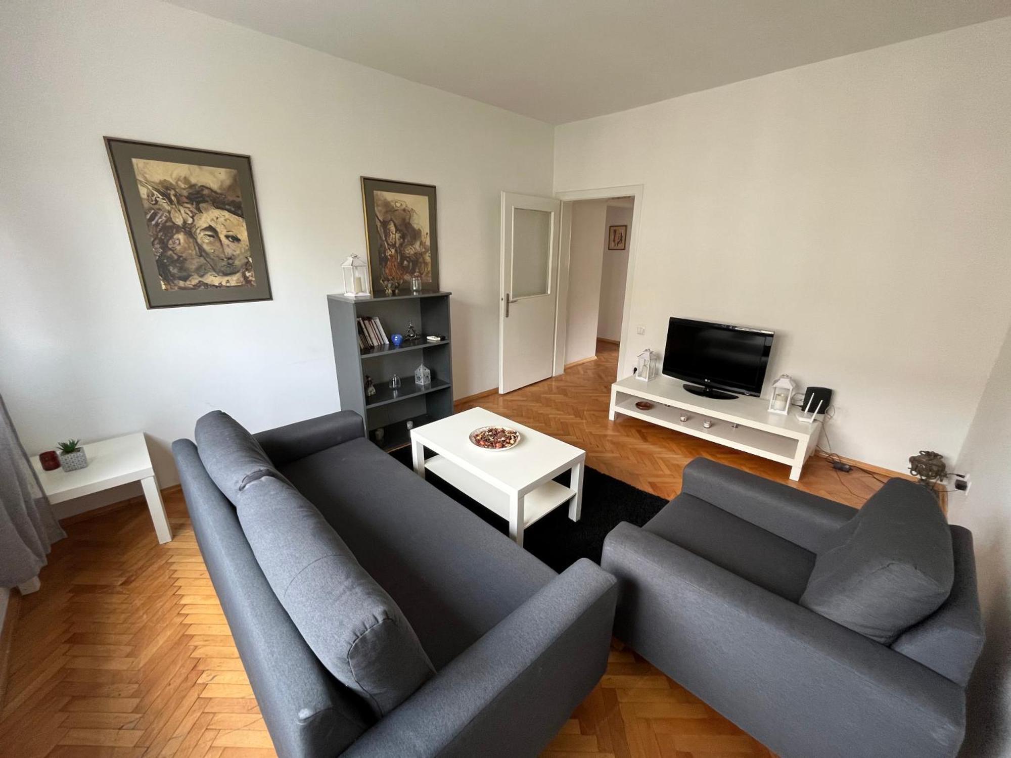 Central M - 5 Apartments Skopje Eksteriør bilde