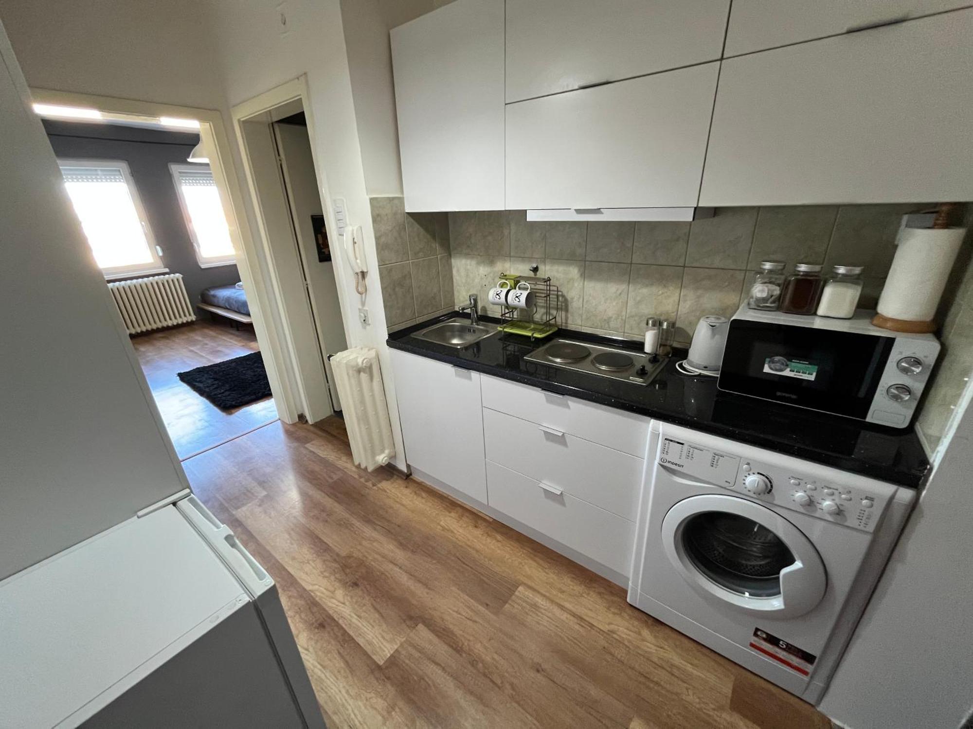 Central M - 5 Apartments Skopje Eksteriør bilde
